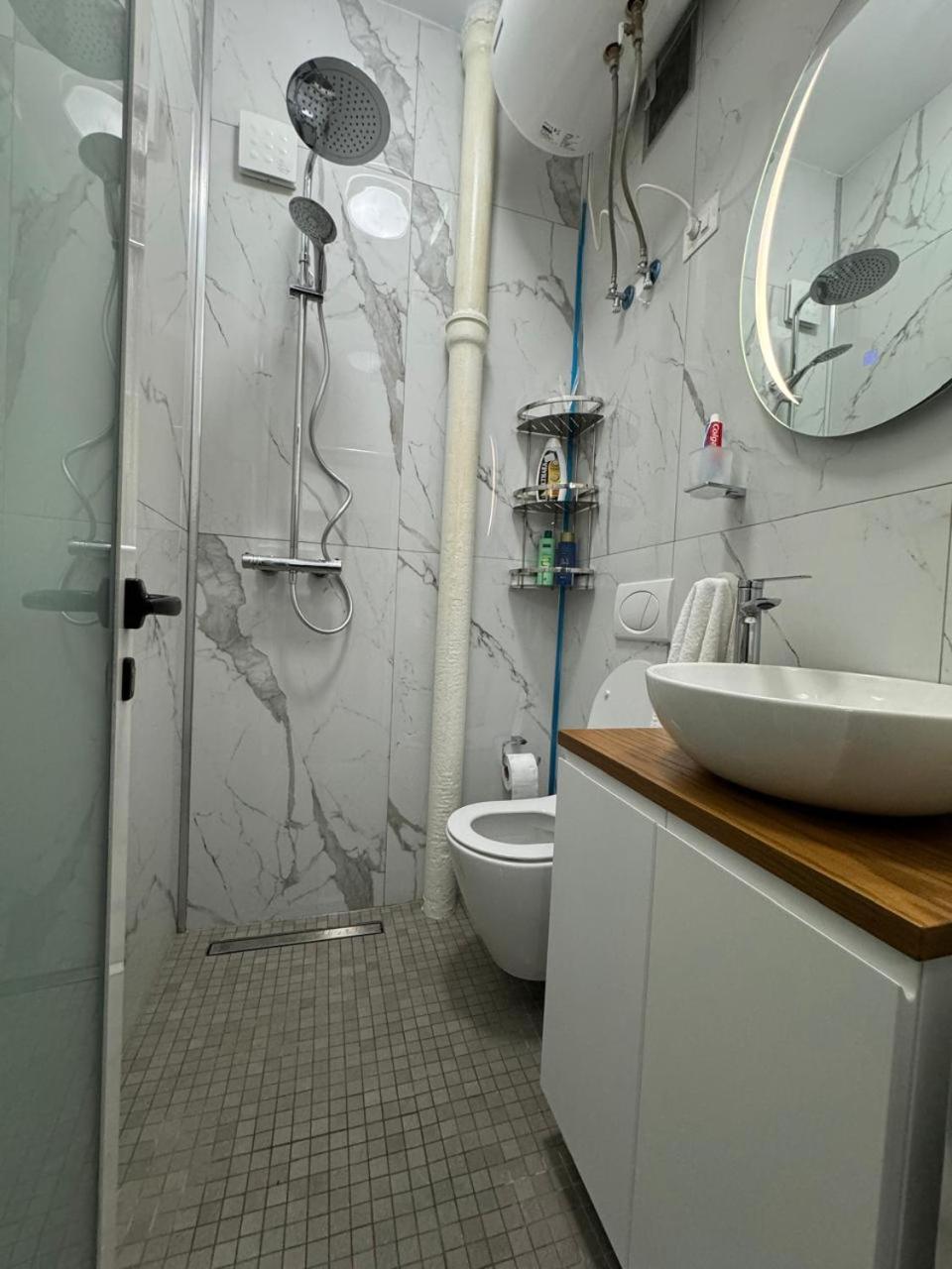 Ami Blloku Apartament ติรานา ภายนอก รูปภาพ